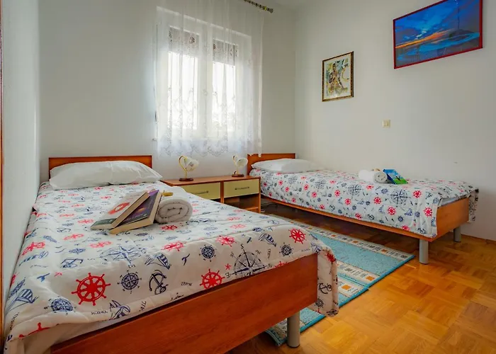 Apartment Brucker *