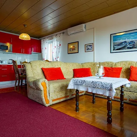 Brucker Apartment Kozino