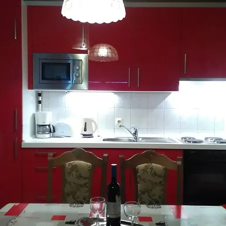 Brucker Apartment *